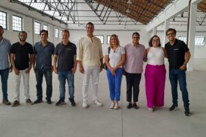 prefeito-rodrigo-pinheiro-recebe-diretoria-do-porto-digital-para-visita-tecnica-as-futuras-instalacoes-do-armazem-da-criatividade-em-caruaru