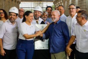 em-arcoverde,-lula-inaugura-estacao-elevatoria-da-adutora-do-agreste-ao-lado-de-raquel-lyra