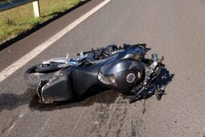 motociclista-embriagado-e-preso-em-st-apos-quase-colidir-com-viatura