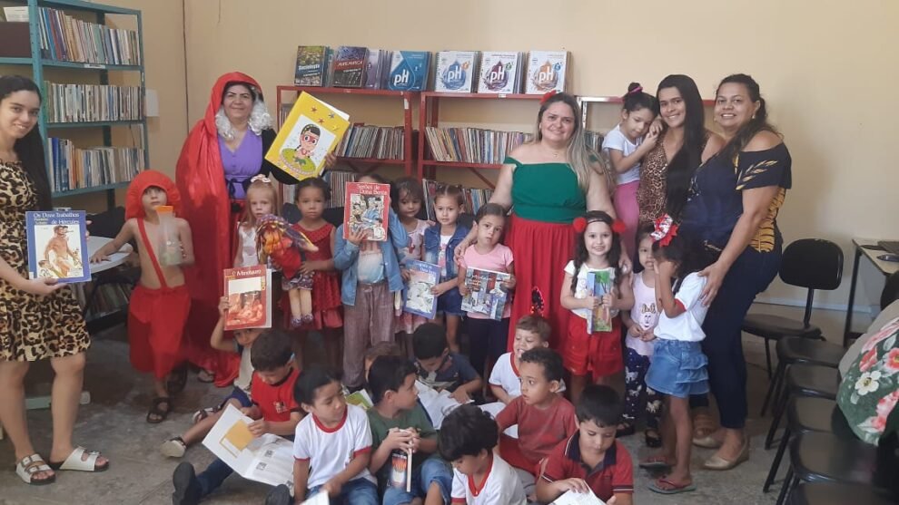 carnaiba:-alunos-da-escola-maria-da-paz-recebe-projeto-da-semana-literaria