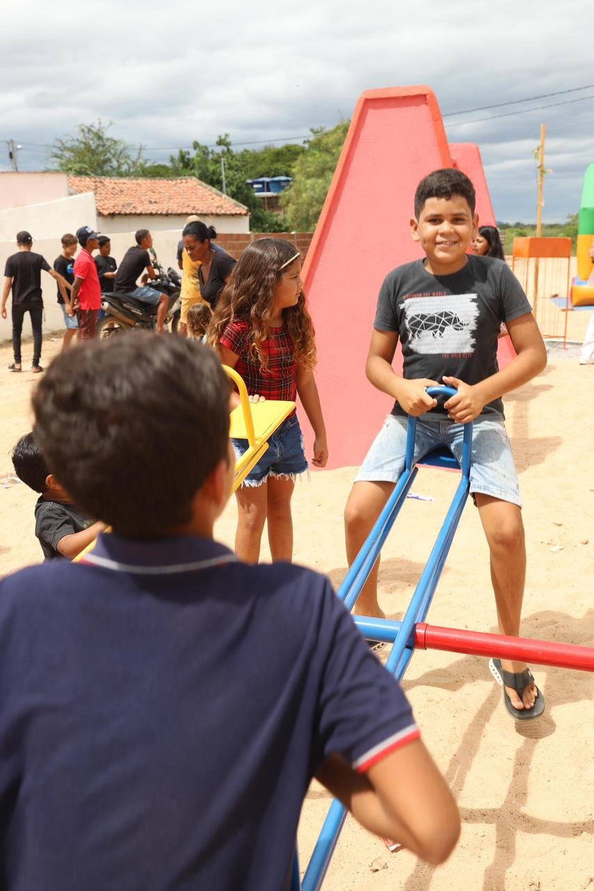 entrega-de-praca-por-marcia-se-transforma-em-festa-na-zona-rural