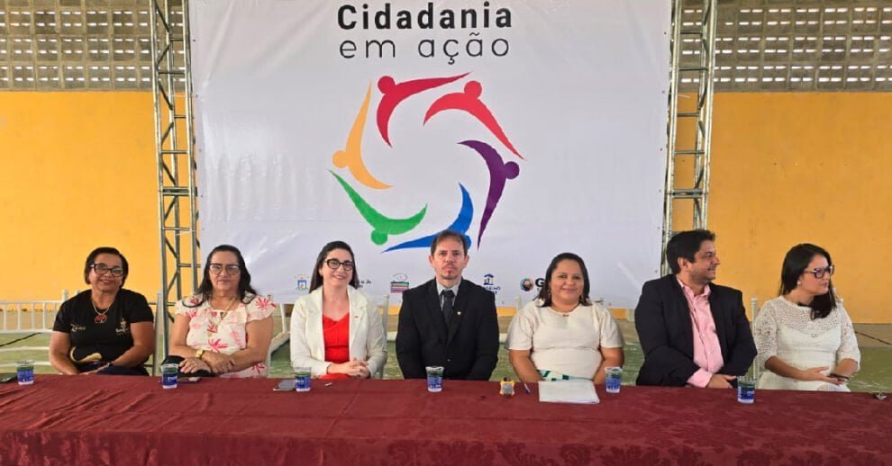 salgueiro:-projeto-cidadania-em-acao-premia-estudantes-com-bom-desempenho-escolar