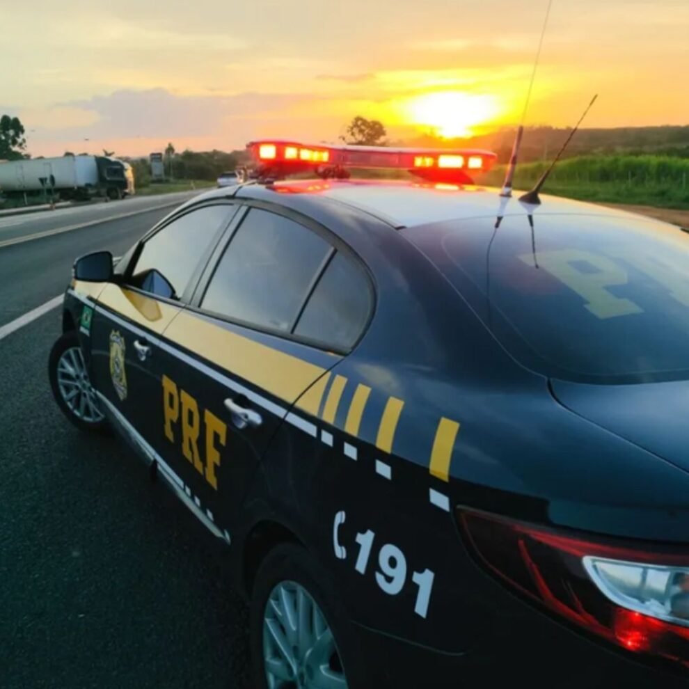 motorista-sofre-infarto-e-morre-na-br-232,-em-serra-talhada