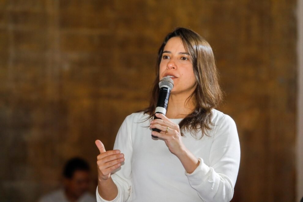 raquel-lyra-tem-2o-maior-salario-entre-governadores-brasileiros,-diz-site