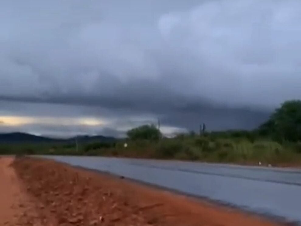 estrada-de-ibitiranga-recebe-primeiro-trecho-de-cobertura-asfaltica