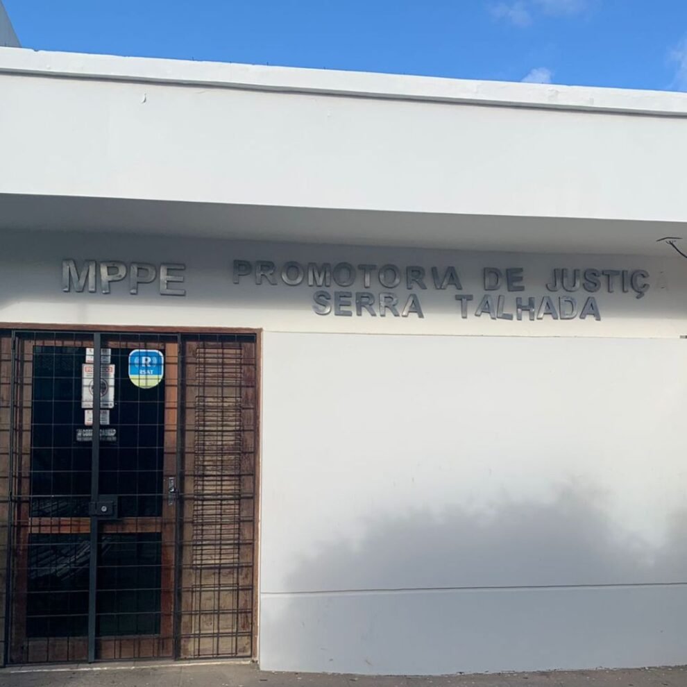 mp-proibe-retirada-a-forca-de-mendigos-das-ruas-de-st-e-cobra-do-gov.-marcia