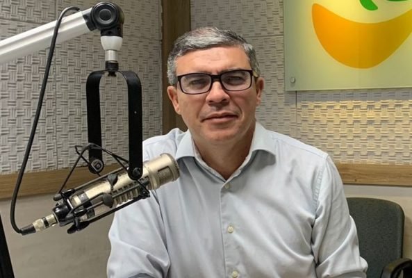 nill-junior-podcast:-mp-volta-a-alertar-para-ilegalidade-do-projeto-de-andre-maio