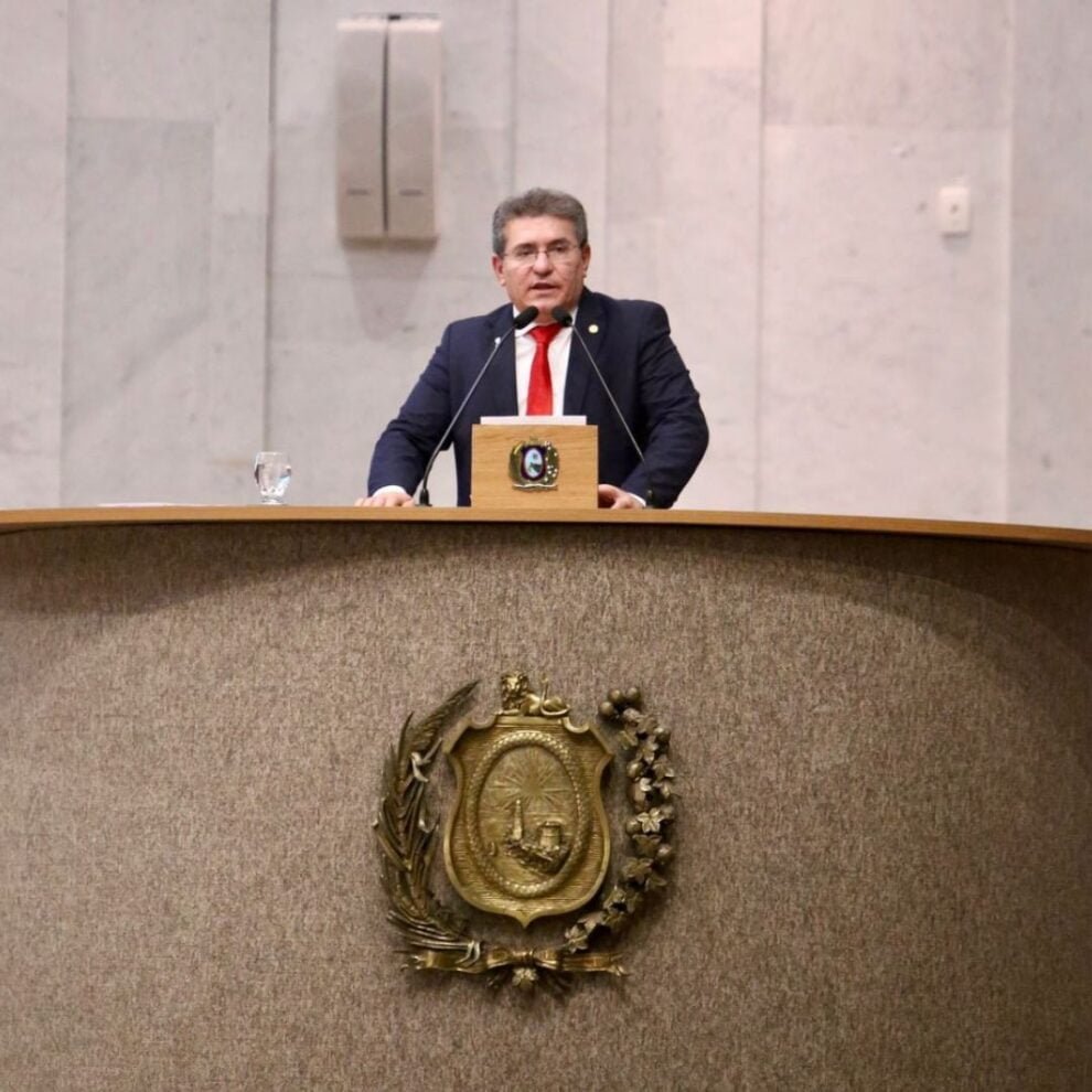 apos-alfinetada-de-sebastiao,-luciano-duque-anuncia-r$-1-milhao-para-st
