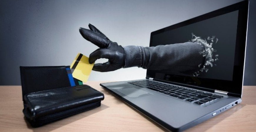 serra-talhadense-perde-quase-r$-1-mil-com-roupas-pela-internet