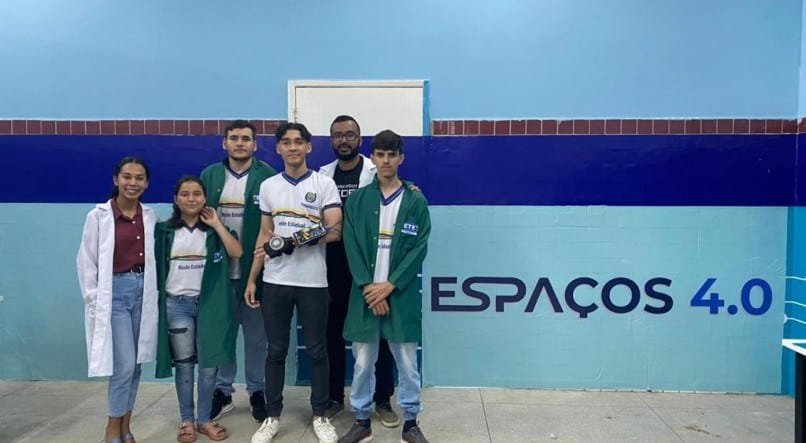 alunos-e-professores-da-ete-paulo-freire-criam-prototipo-inovador-para-pacientes-com-parkinson