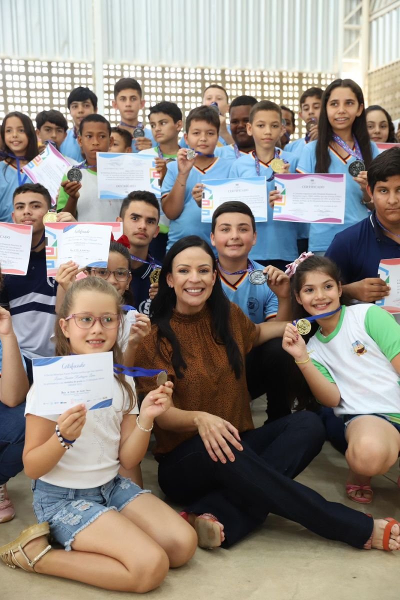 marcia-conrado-celebra-resultados-do-ideb-em-serra-talhada