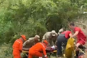 homem-cai-de-ponte-em-st-neste-sabado-e-e-salvo-pelos-bombeiros