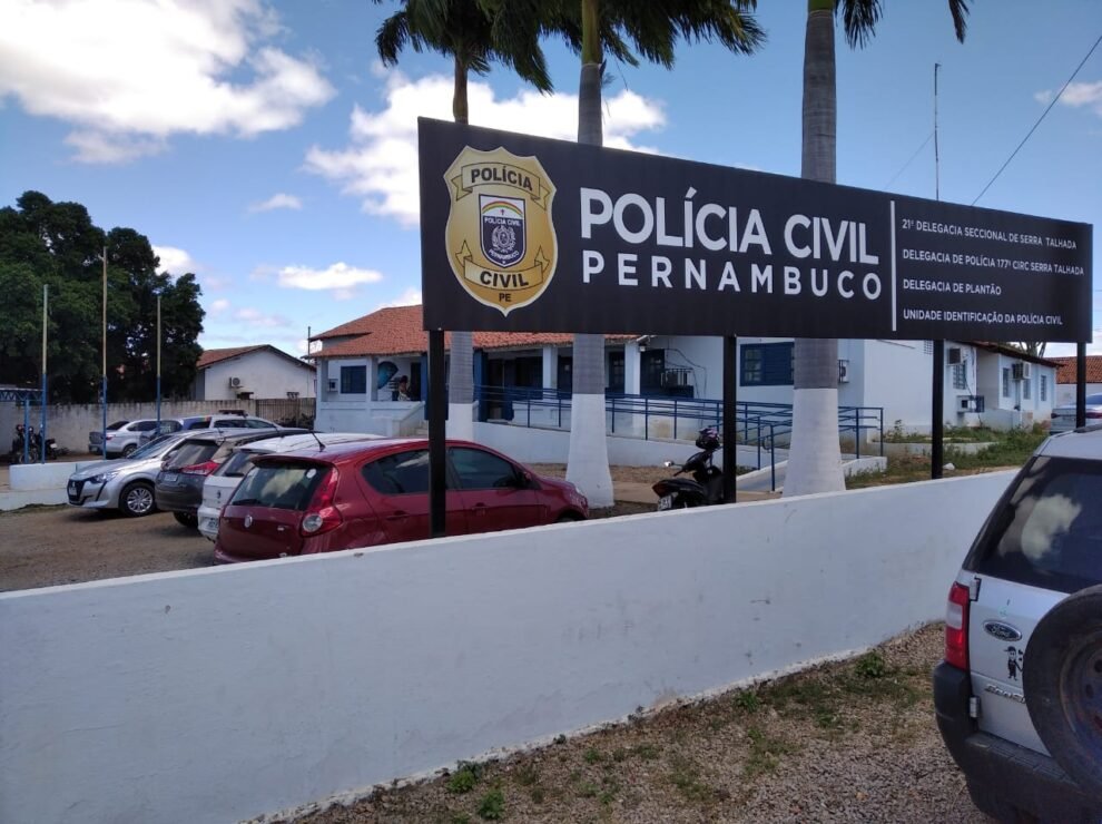 traficante-e-menor-sao-pegos-em-serra-talhada-com-‘entrega-misteriosa’