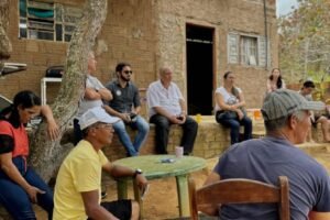 vereador-jorge-quintino-reforca-compromisso-com-a-zona-rural-em-visita-a-comunidade