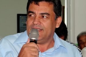 tce-pe-recomenda-aprovacao-das-contas-de-2022-de-delson-lustosa,-prefeito-delson-lustosa.