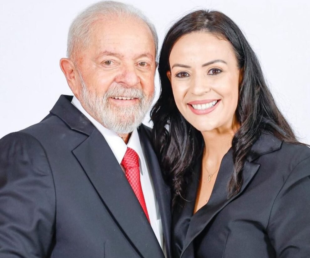 guia-eleitoral-de-marcia-enaltece-parcerias-com-lula