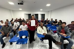 madalena-assina-cartas-compromisso-com-os-fazedores-de-cultura-em-arcoverde