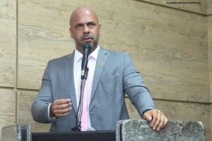 anderson-correia-cobra-gerencia-da-compesa-para-que-sejam-cumpridas-demandas-enviadas-pelo-legislativo