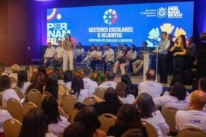 governadora-raquel-lyra-anuncia-pagamento-do-bonus-educacional-no-sertao