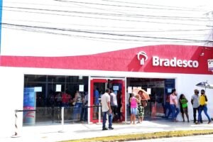 bradesco-serra-talhada-e-acusado-de-desrespeitar-direito-dos-idosos