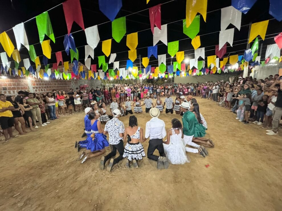 sao-joao-nos-bairros”-promove-noite-de-alegria-e-animacao-no-bairro-dner