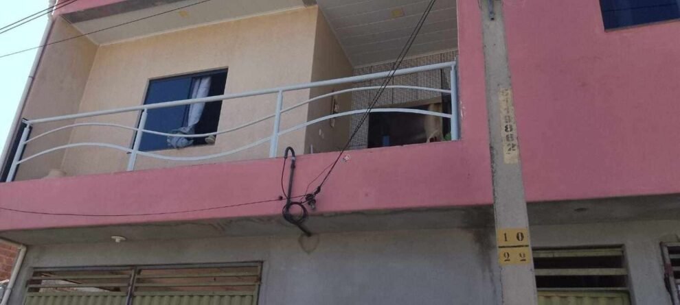 excelente-casa-a-venda-no-centro-de-carnaiba
