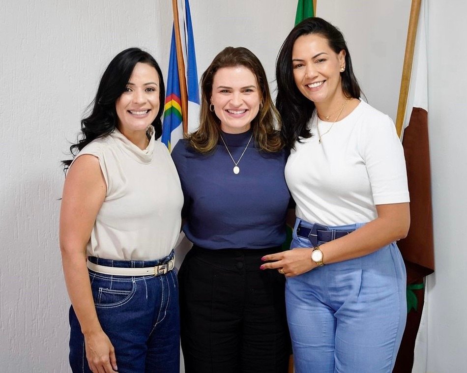 marilia-arraes-visita-marcia-conrado-para-parabenizar-pela-reeleicao