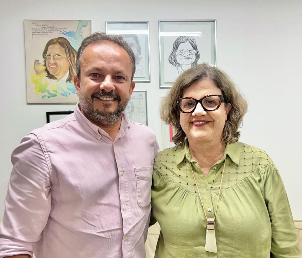 salgueiro:-fabinho-lisandro-se-reune-com-senadora-teresa-leitao 