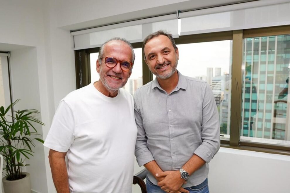 fredson-se-reune-com-o-senador-fernando-dueire