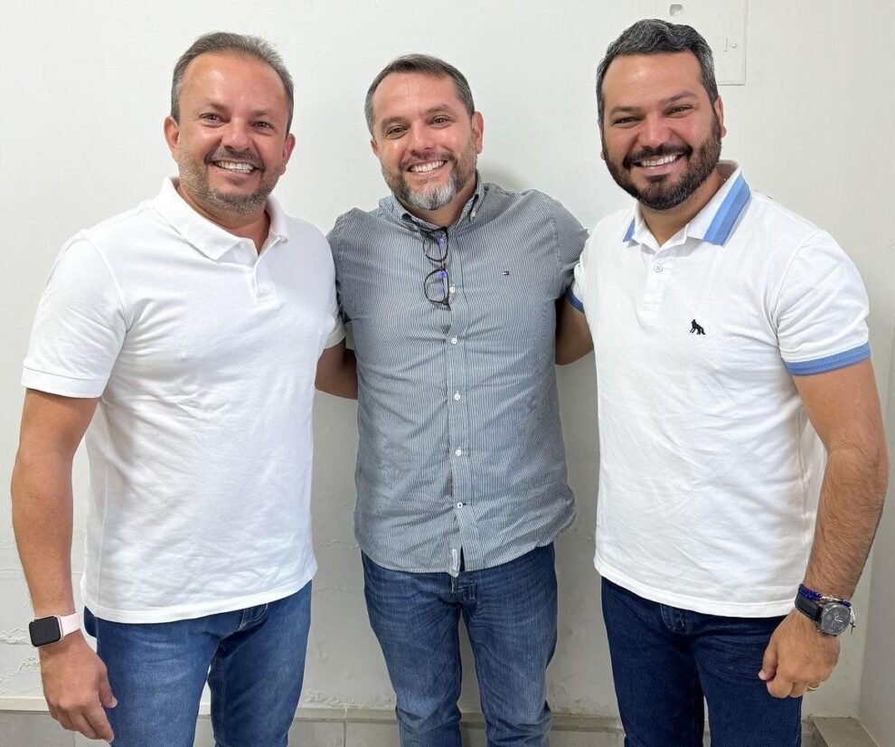 prefeito-eleito-de-salgueiro-se-reune-com-ceo-da-fundacao-altino-ventura