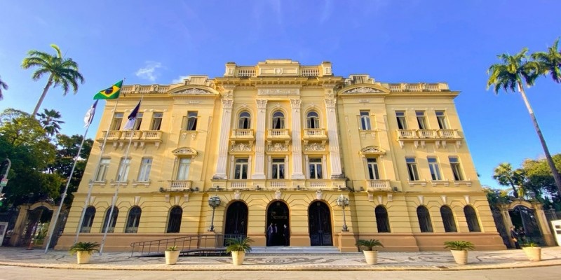 kaka-dimacena-e-convidado-para-encontro-com-governadora-raquel-lyra-nesta-segunda-(09),-no-palacio-do-campo-das-princesas