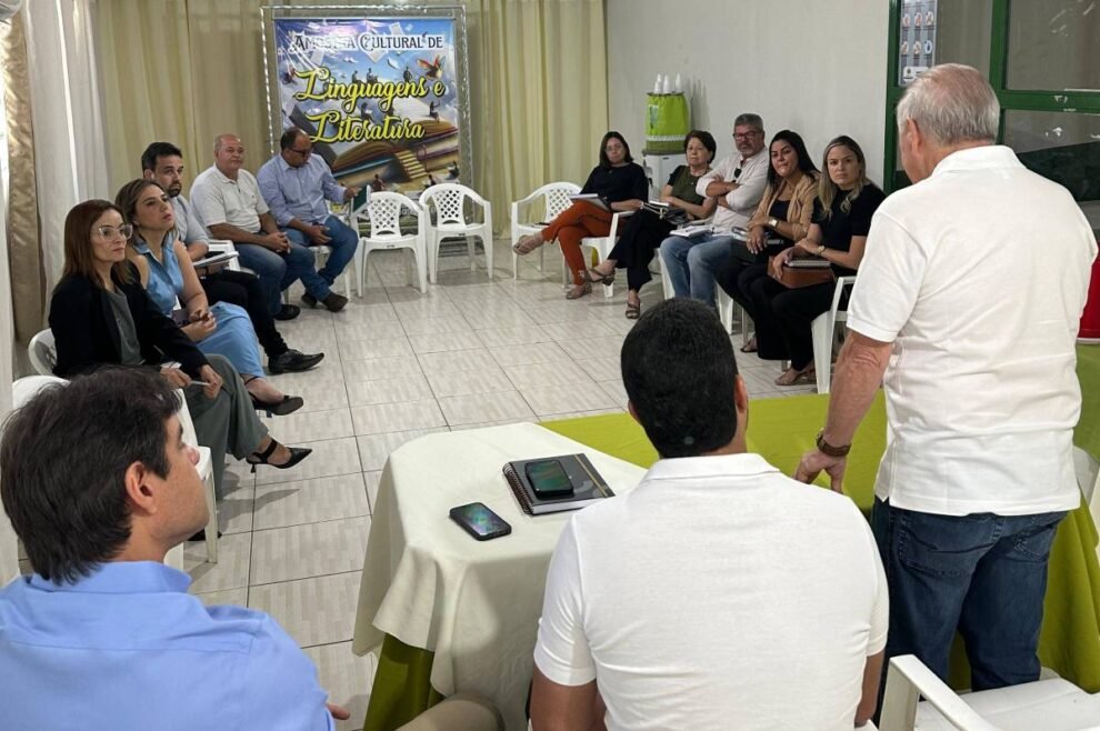 pedro-alves-realizou-primeira-reuniao-de-trabalho-com-secretarios-municipais