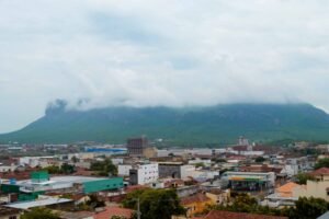 apac-alerta-para-previsao-de-chuvas-fortes-a-moderadas-em-serra-e-regiao