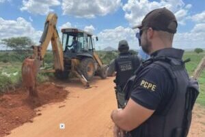 policia-deflagra-operacao-barragem-segura-contra-desvio-de-agua-em-pe