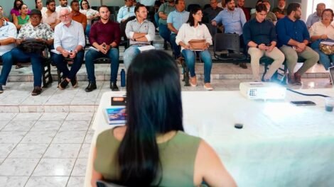 marcia-faz-primeira-reuniao-com-secretariado-e-cobra-‘trabalho-a-100-km/h’