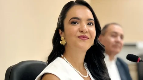 em-flores,-juiza-cria-projeto-para-acompanhar-criancas-testemunhas-de-violencia-domestica