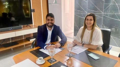 aline-karina-cumpre-agenda-em-recife