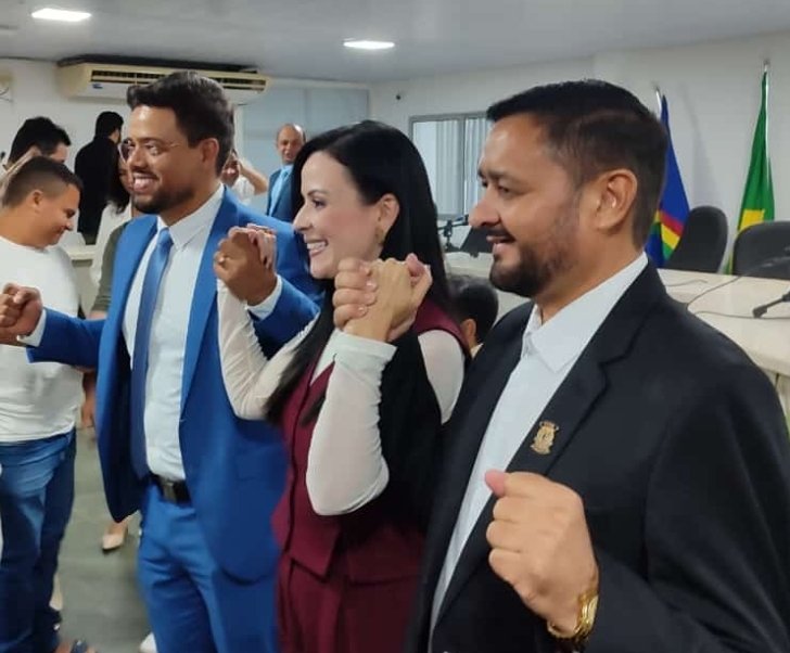 gin-oliveira-retoma-mandato-em-serra-talhada