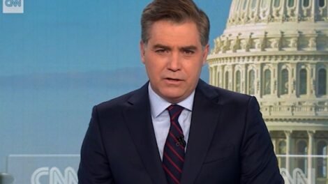 critico-de-trump,-ancora-da-cnn-americana-anuncia-demissao-no-ar