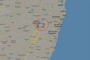 aviao-da-azul-sofre-pane-e-pede-prioridade-para-pousar-no-aeroporto-do-recife