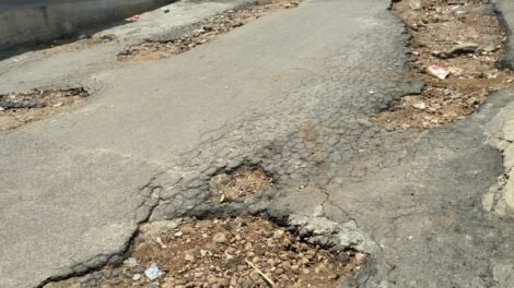 moradores-fotografam-cotidiano-no-ipsep-e-cobram-da-prefeitura-de-st