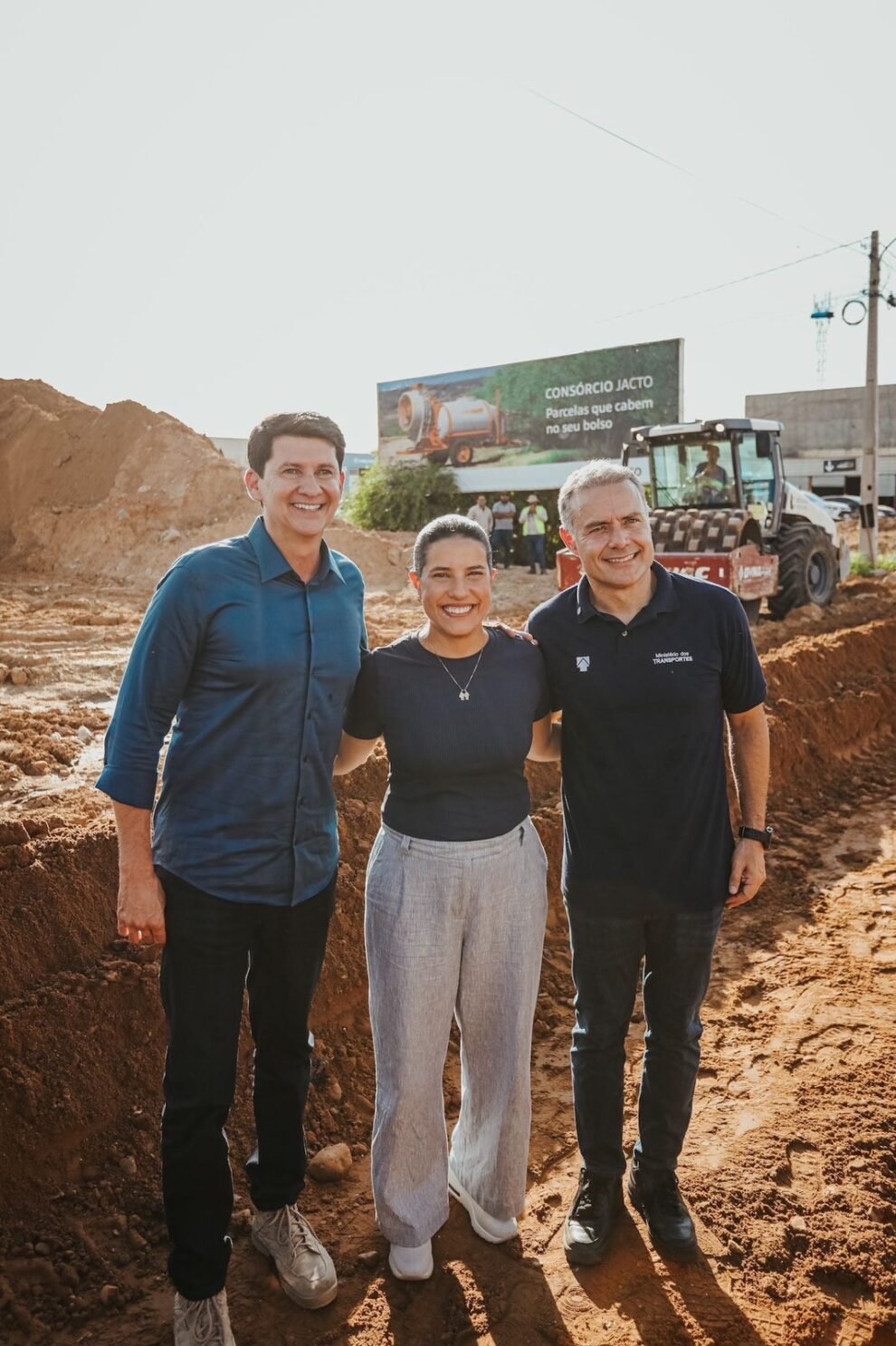 governadora-raquel-lyra-e-ministro-renan-filho-vistoriam-obras-da-br-407-em-petrolina