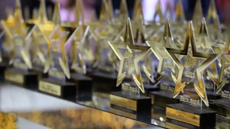 agencia-mv4-inicia-pesquisa-online-para-o-premio-excelencia-mv4-2024