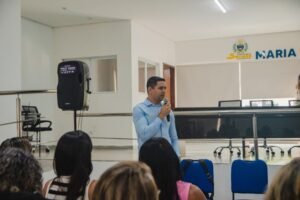 prefeito-de-solidao-se-reune-com-equipe-da-educacao