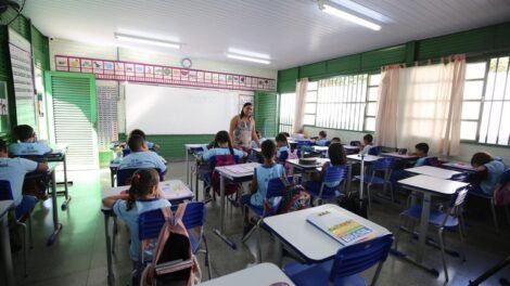piso-salarial-dos-professores-tem-reajuste-acima-da-inflacao