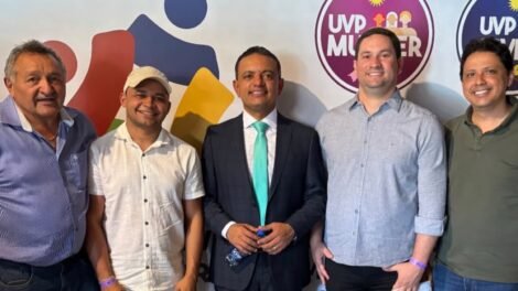 vereadores-de-serra-talhada-participam-de-congresso-da-uvp-em-gravata