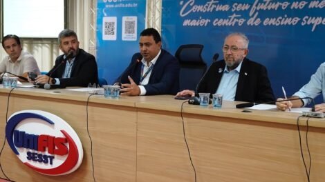 audiencia-publica-debate-concessao-dos-servicos-da-compesa-em-serra-talhada