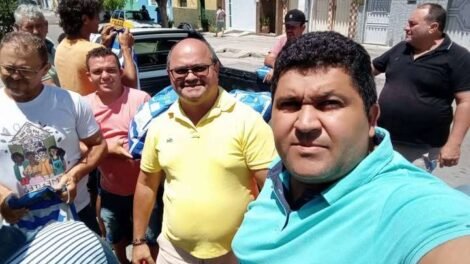 presidente-da-acoccar-de-carnaiba-faz-entregas-de-sementes-do-programa-terra-plantar