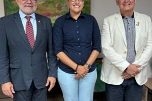 pollyana-abreu-tem-encontro-agendado-com-reitor-da-ufpe