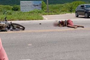 acidente-entre-motociclistas-deixa-uma-morto-e-um-ferido-na-pe-232-em-pesqueira